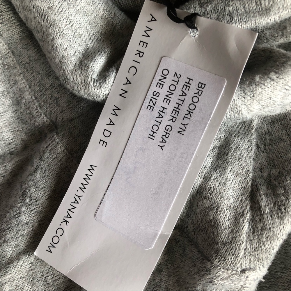 Yana k Sweater Heather gray 2-toned  Hachi  ONE size s-Xl New! - Picture 9 of 9